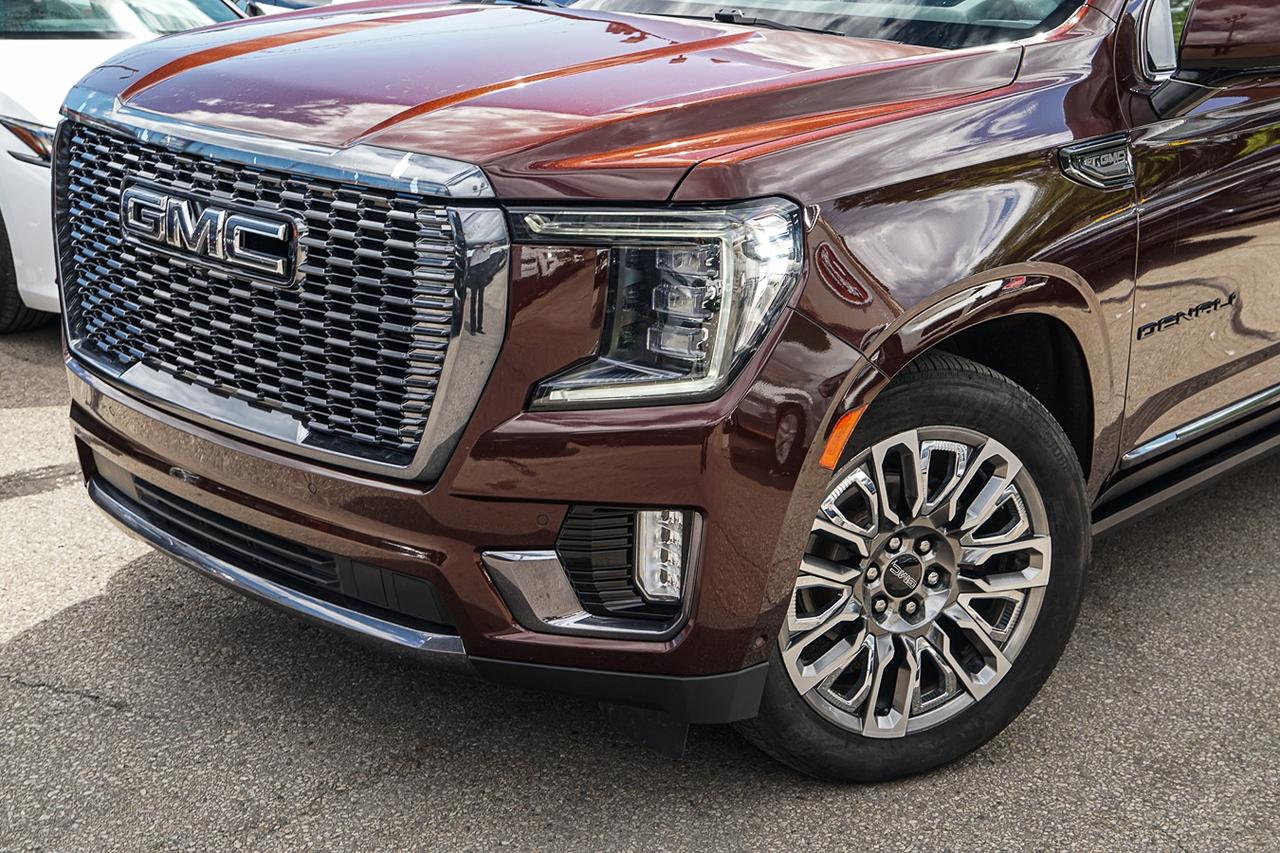 2023 GMC Yukon Denali Ultimate |7 PASS|FULLY LOADED|HUD|BOSE|PANO Photo