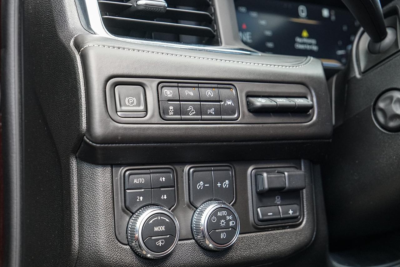 2023 GMC Yukon Denali Ultimate |7 PASS|FULLY LOADED|HUD|BOSE|PANO Photo