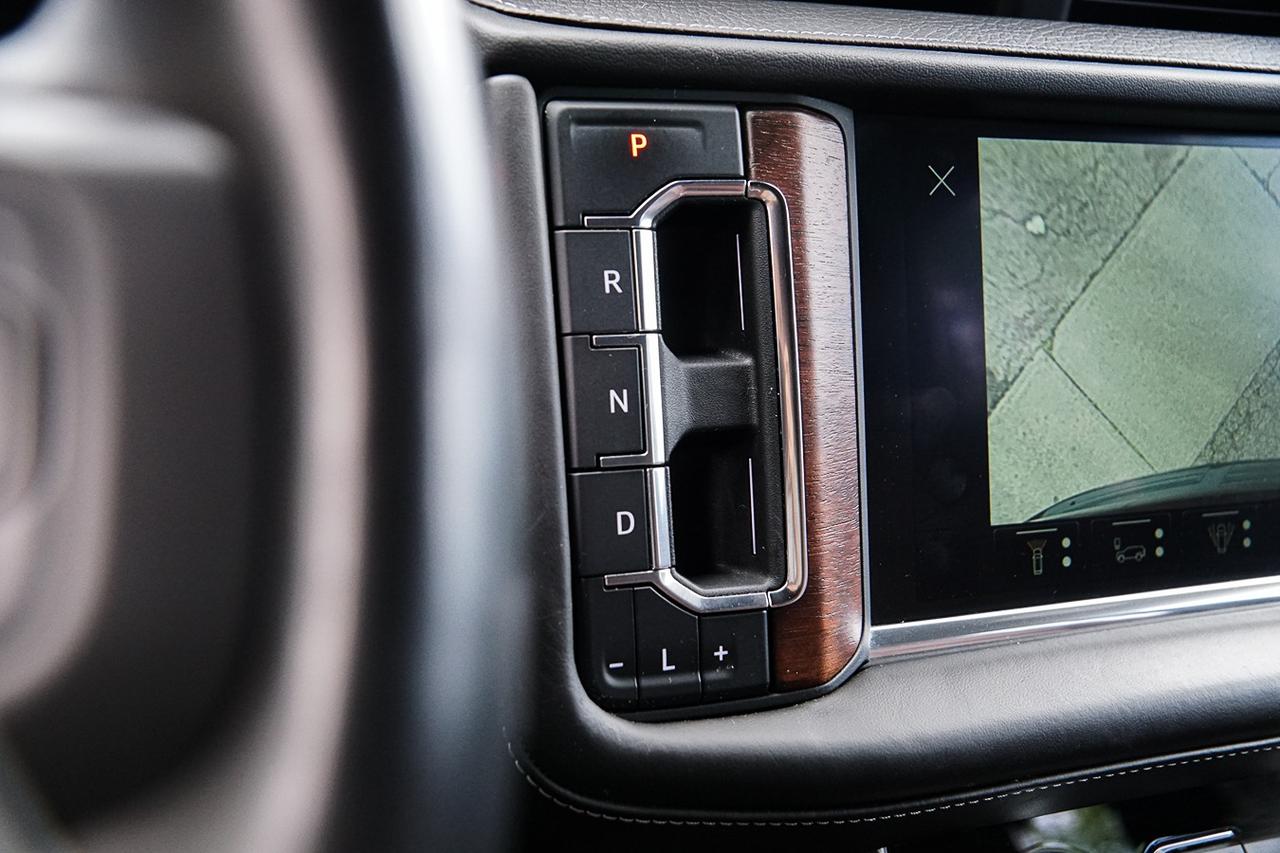 2023 GMC Yukon Denali Ultimate |7 PASS|FULLY LOADED|HUD|BOSE|PANO Photo