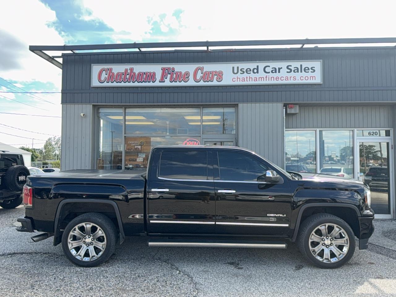 2018 GMC Sierra 1500 Denali - Photo #2