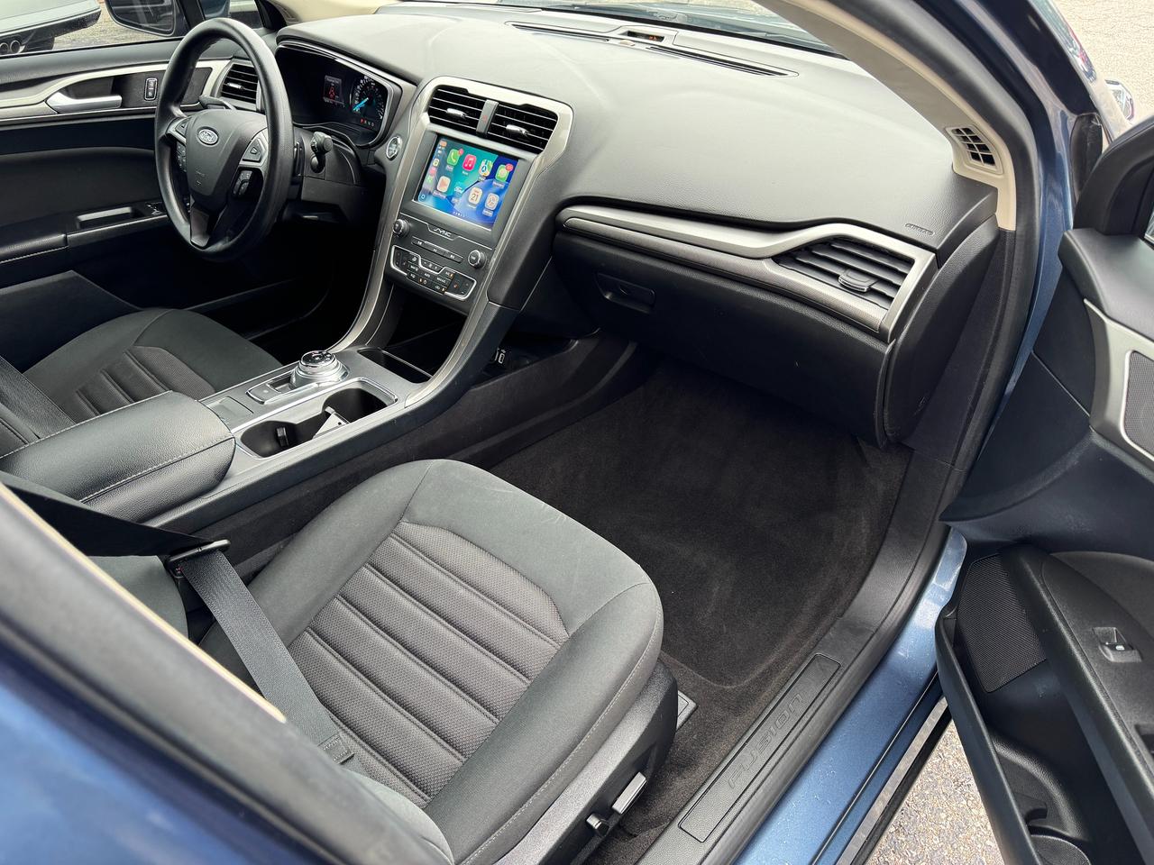 2019 Ford Fusion SE+CLEAN CARFAX+APPLEPLAY+A/C Photo