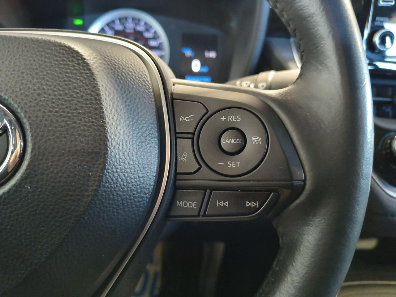2020 Toyota Corolla SE Photo0