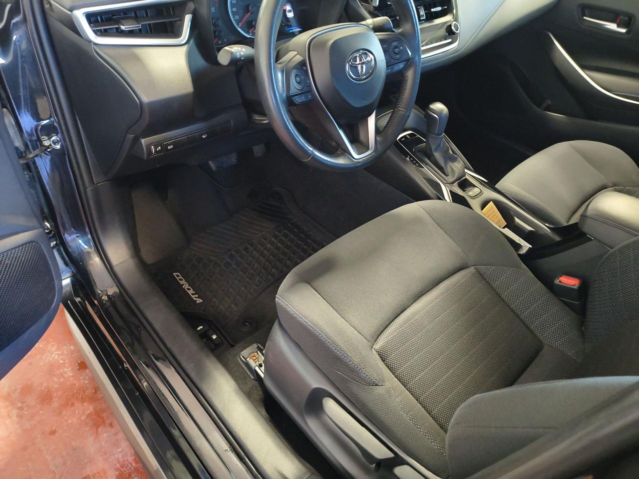 2020 Toyota Corolla SE Photo0