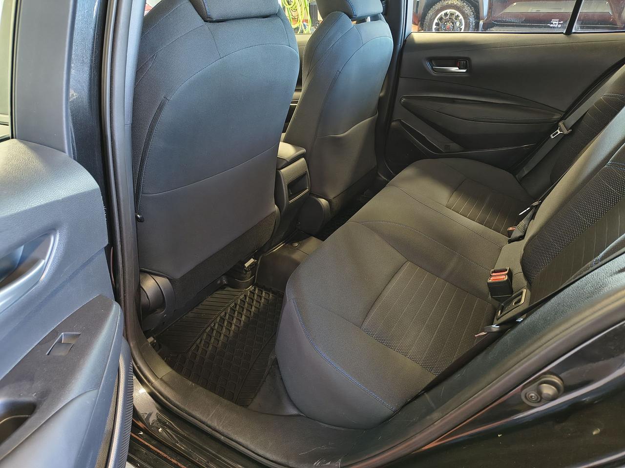 2020 Toyota Corolla SE Photo0