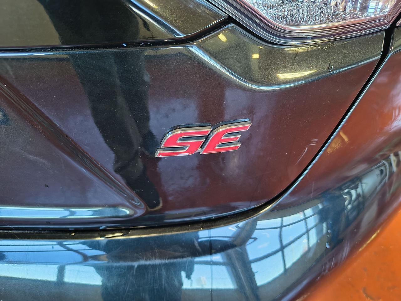 2020 Toyota Corolla SE Photo0