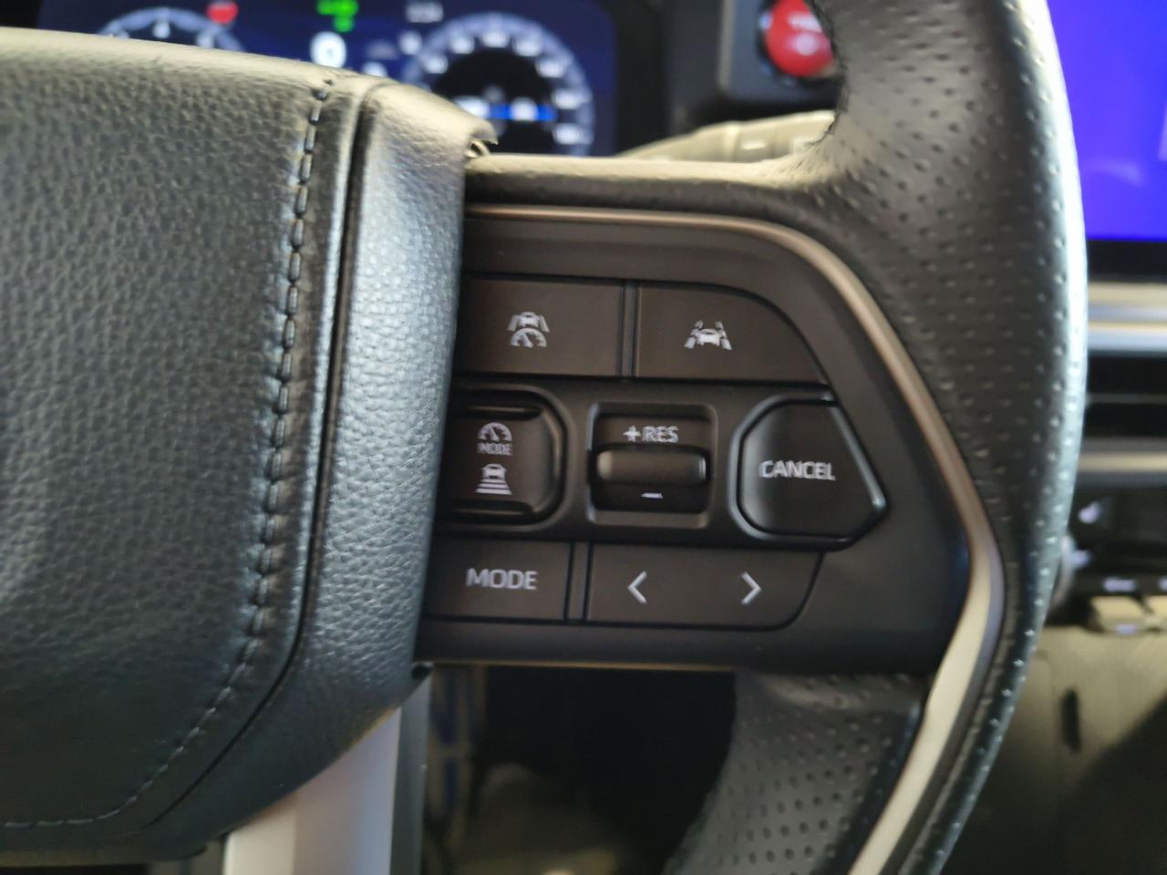 2025 Toyota 4Runner HYBRID Photo