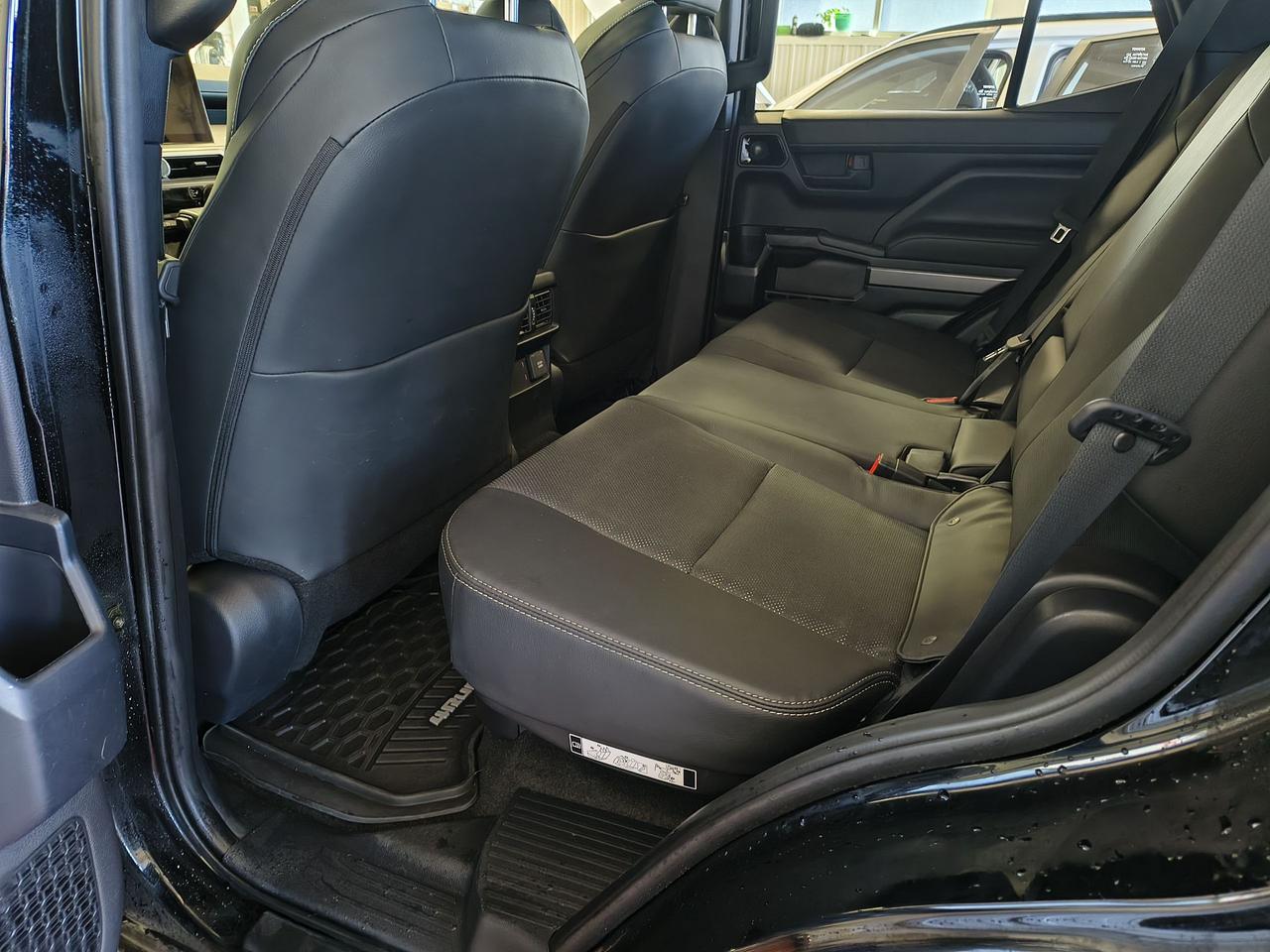 2025 Toyota 4Runner HYBRID Photo