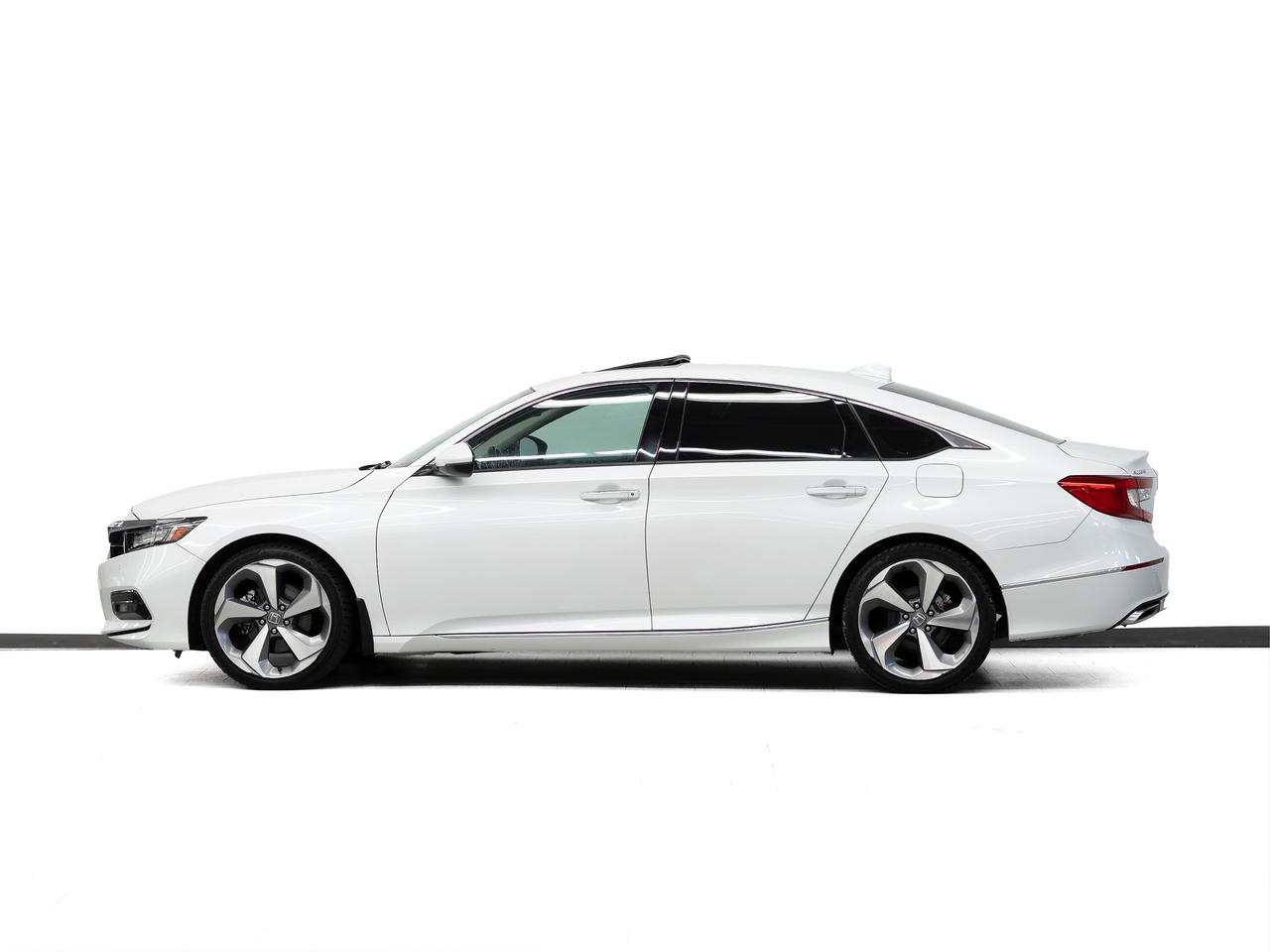 2020 Honda Accord TOURING | Nav | Leather | Sunroof | BSM | CarPlay