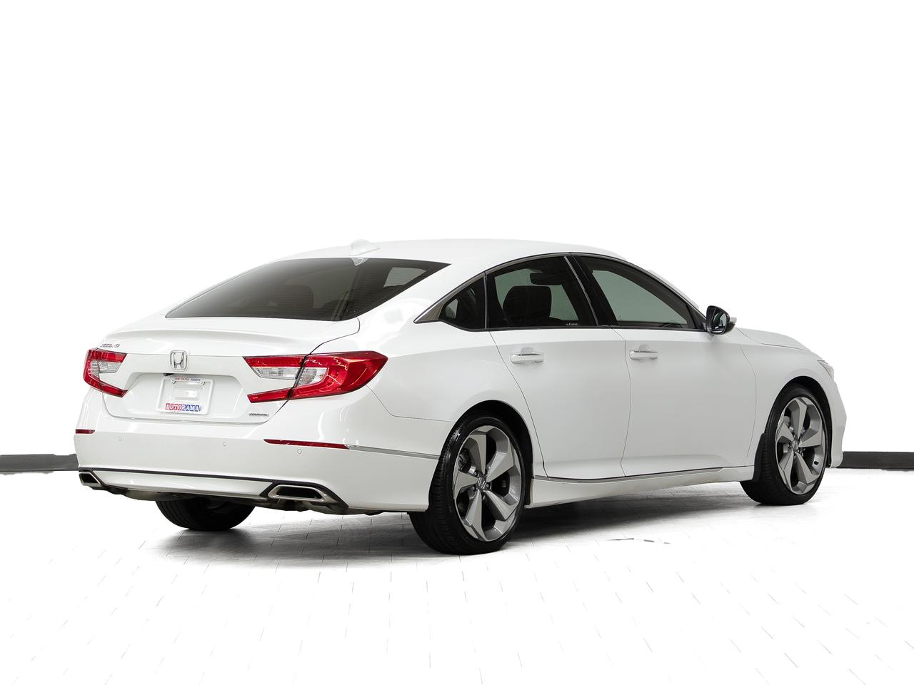 2020 Honda Accord TOURING | Nav | Leather | Sunroof | BSM | CarPlay Photo