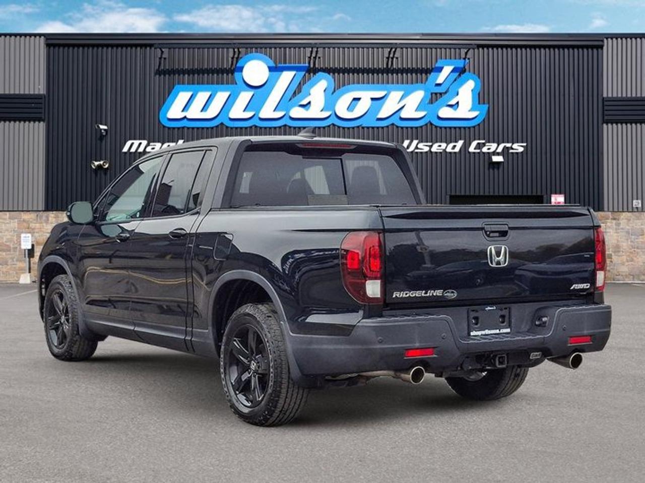 2021 Honda Ridgeline Black Edition AWD | Leather | Sunroof | Nav | Radar Cruise | Cooled + Heated Seats | and More ! Photo