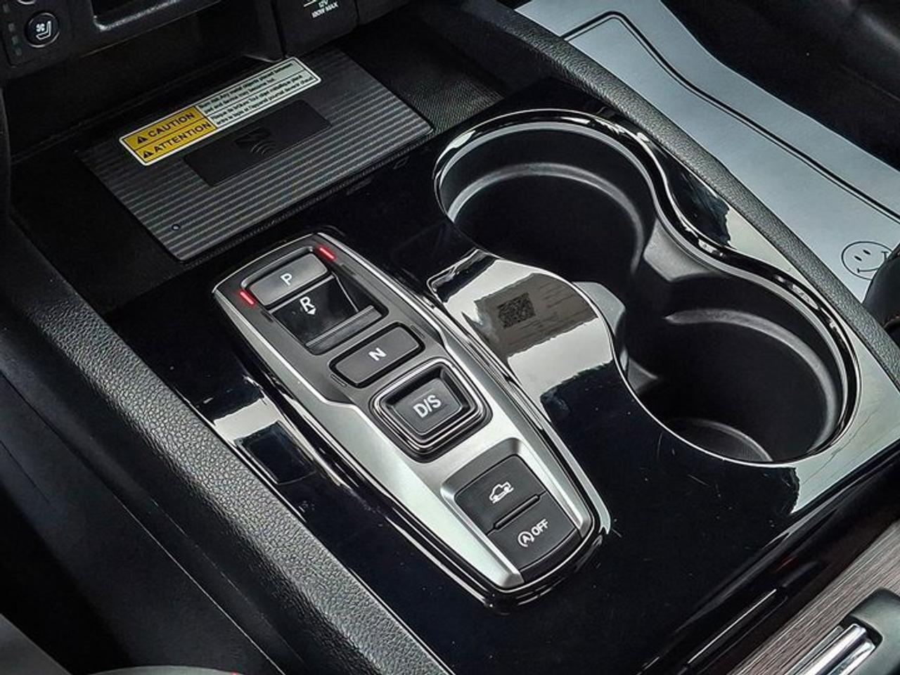 2021 Honda Ridgeline Black Edition AWD | Leather | Sunroof | Nav | Radar Cruise | Cooled + Heated Seats | and More ! Photo