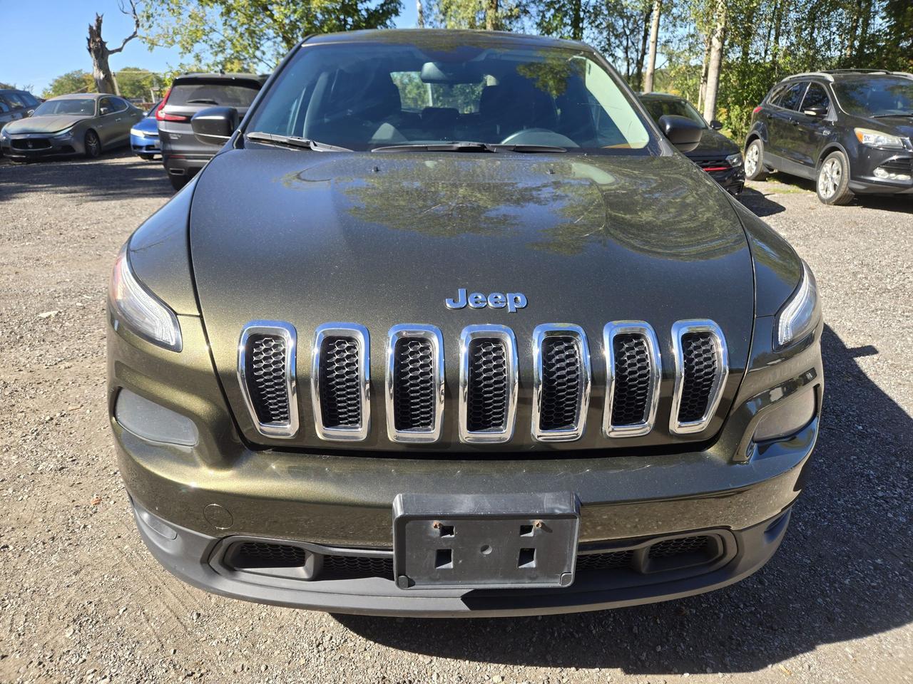 2016 Jeep Cherokee Sport Photo