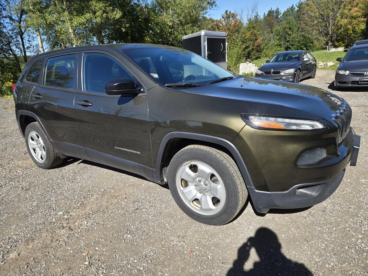 2016 Jeep Cherokee Sport Photo