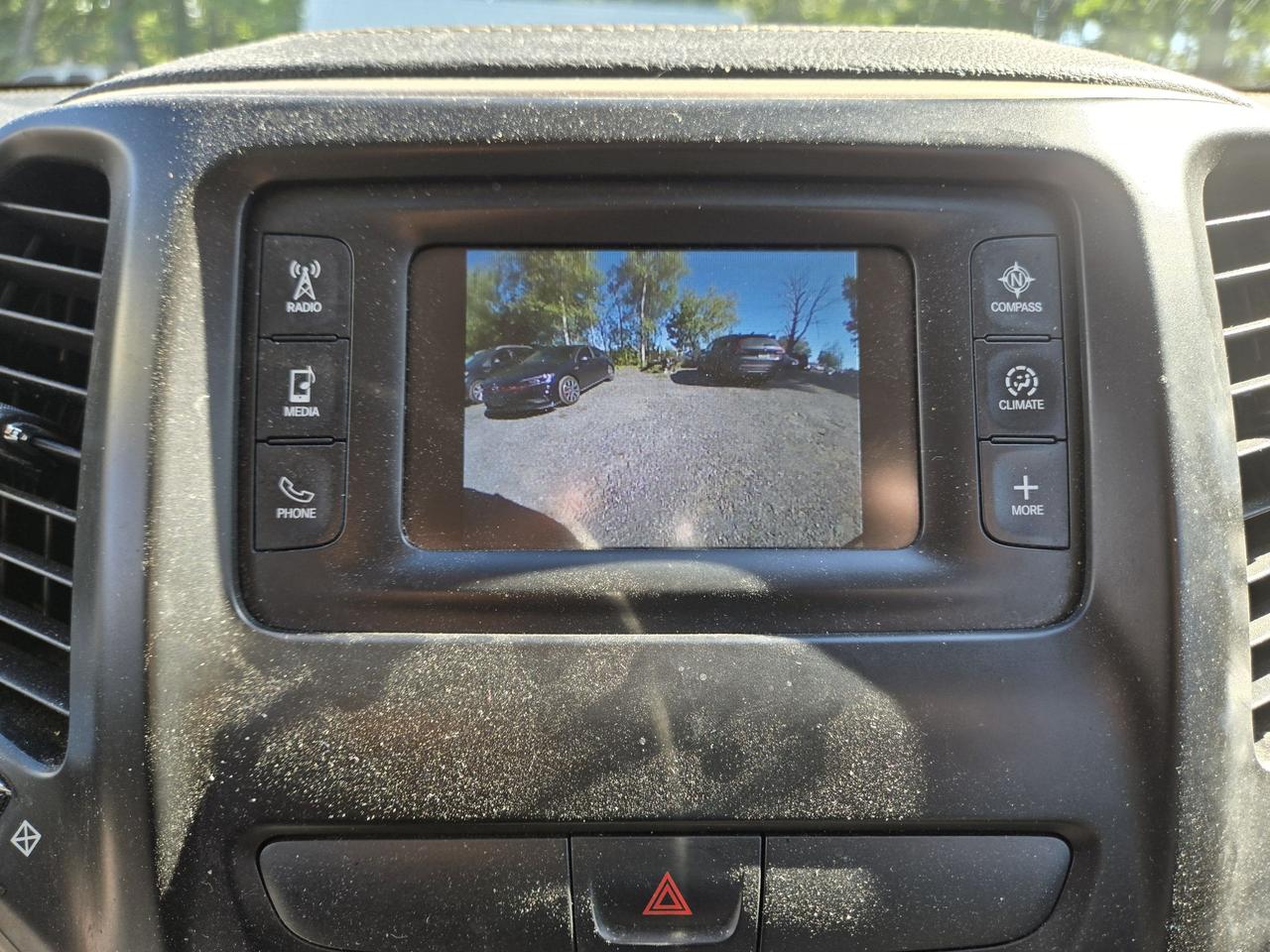 2016 Jeep Cherokee Sport Photo