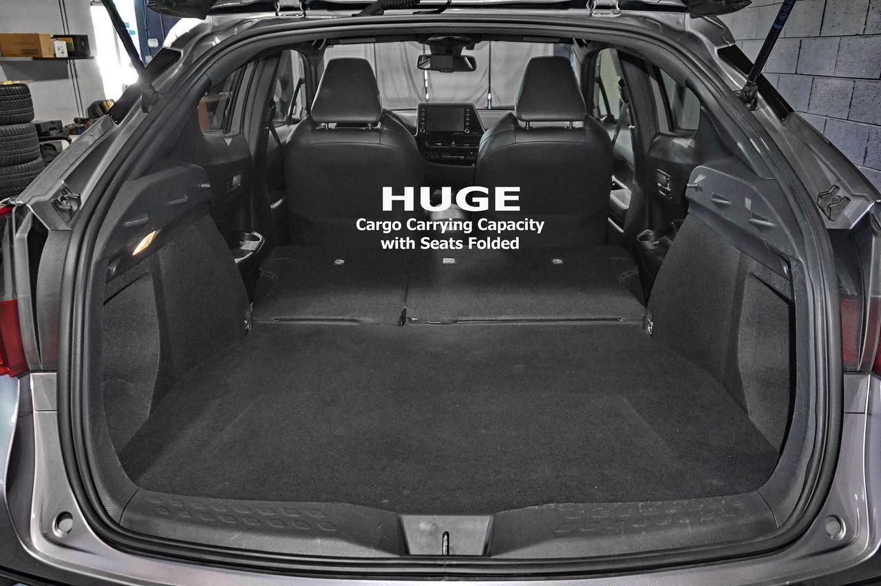 2019 Toyota C-HR Limited Photo
