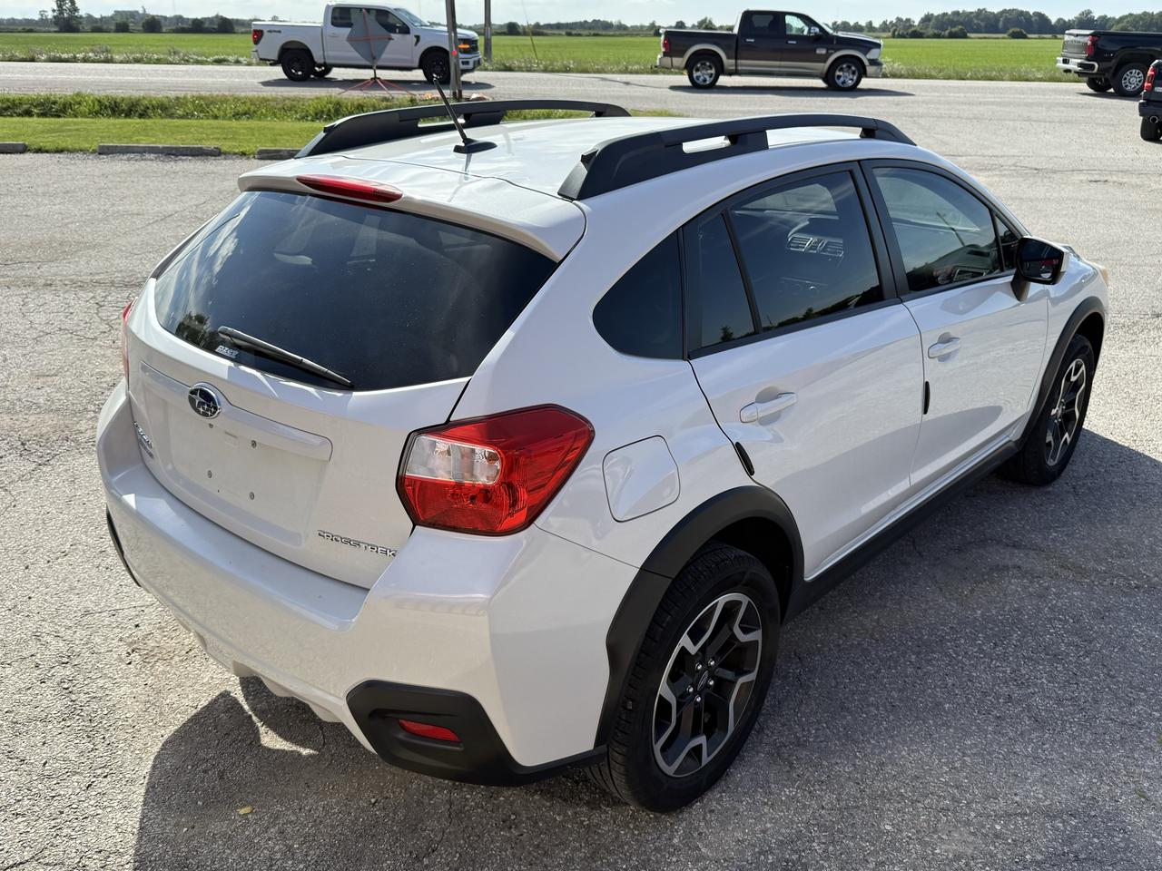 2016 Subaru Crosstrek Touring Pkg | Backup Camera | Bluetooth Photo