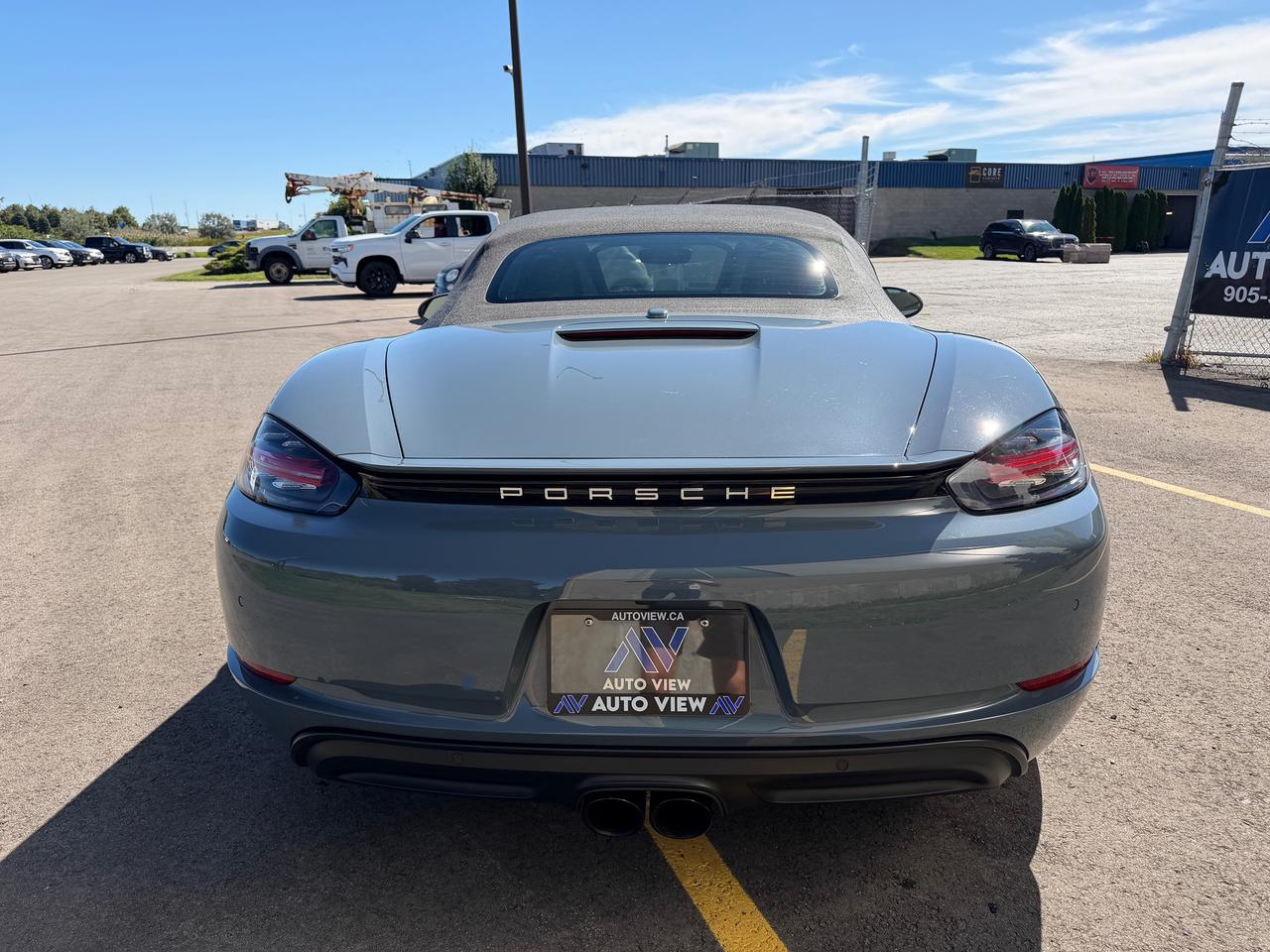 2018 Porsche 718 Boxster Convertible *GREAT YEAR ROUND SPORTS CAR* Photo
