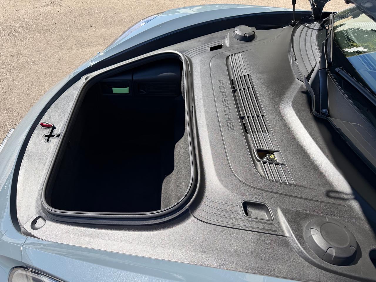 2018 Porsche 718 Boxster Convertible *GREAT YEAR ROUND SPORTS CAR* Photo