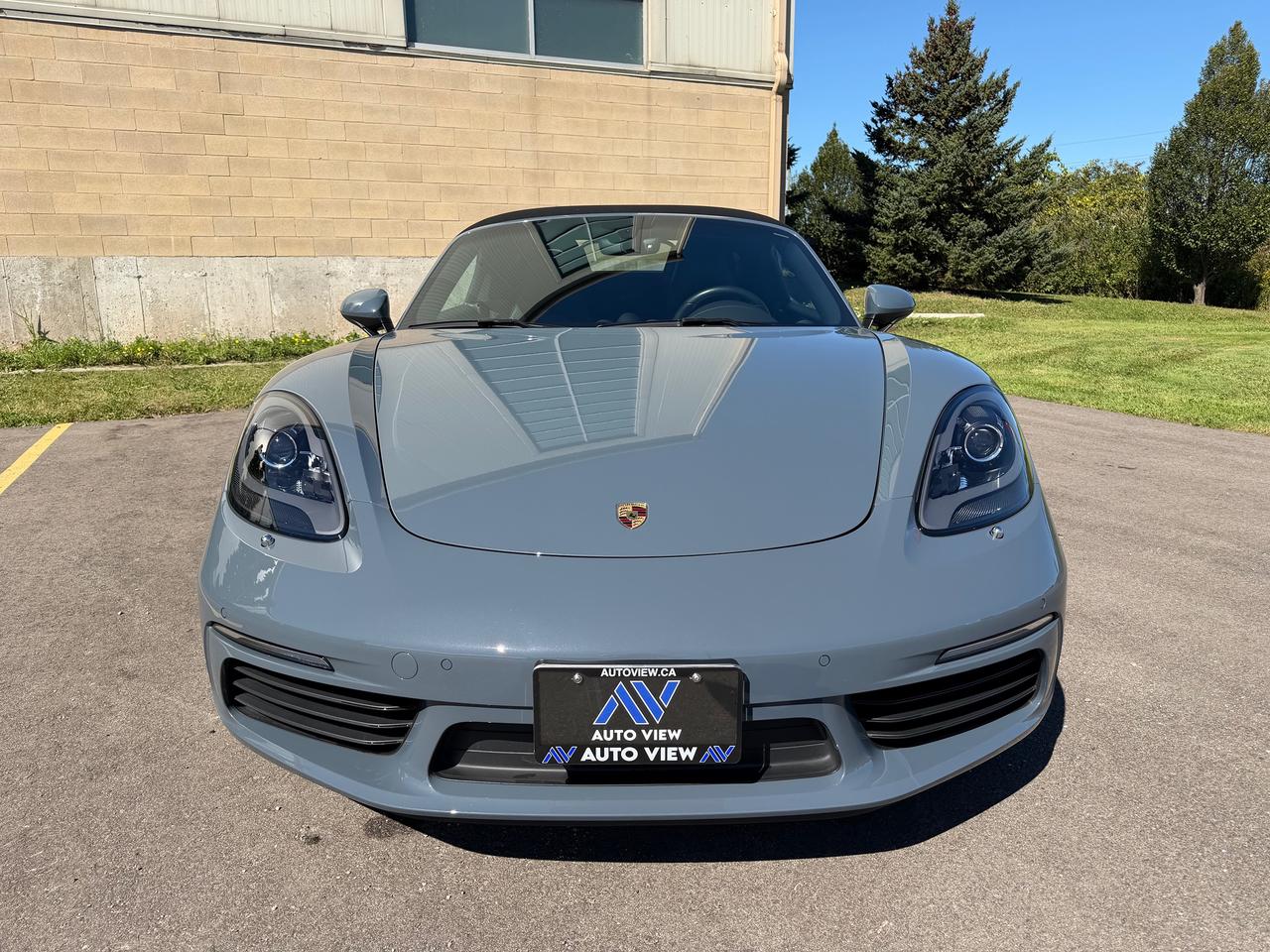 2018 Porsche 718 Boxster Convertible *GREAT YEAR ROUND SPORTS CAR* Photo