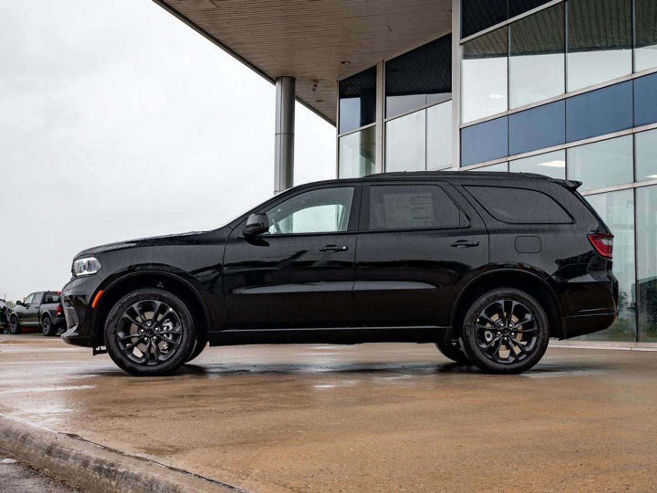 2026 Dodge Durango GT Photo3