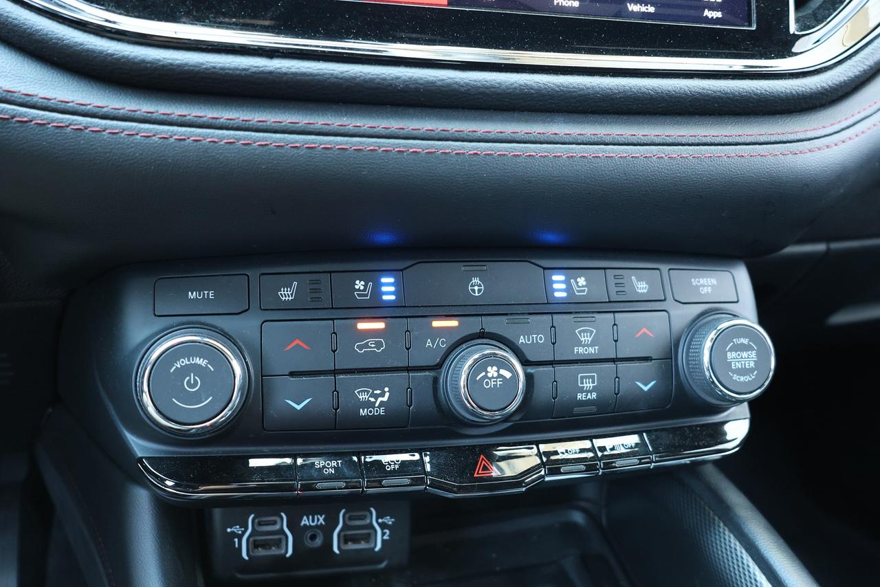 2021 Dodge Durango R/T AWD 5.7L V8 HEMI - LEATHER|CAMERA|NAVIGATION Photo