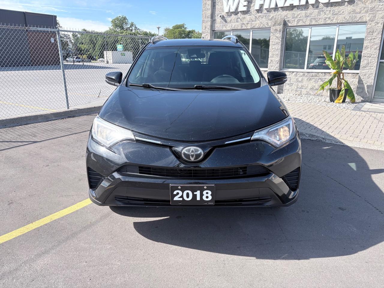 2018 Toyota RAV4 LE Photo