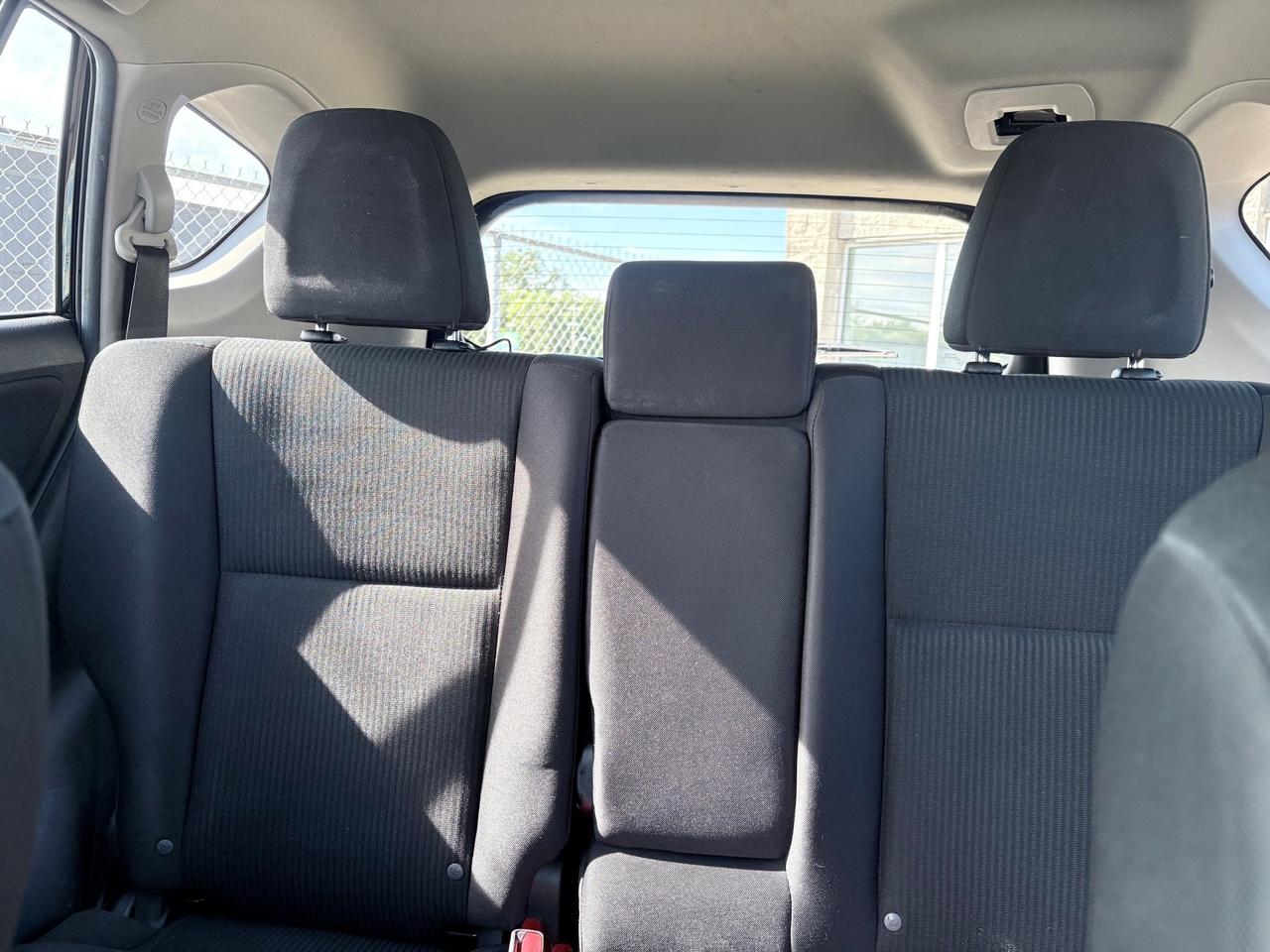 2018 Toyota RAV4 LE Photo