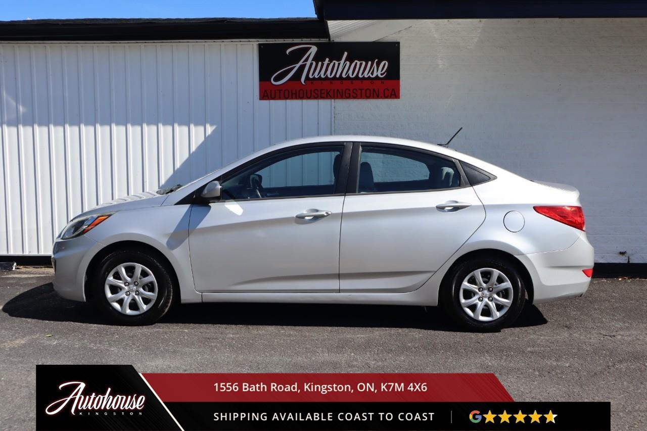2013 Hyundai Accent GL ONLY 158,500 KM! Photo