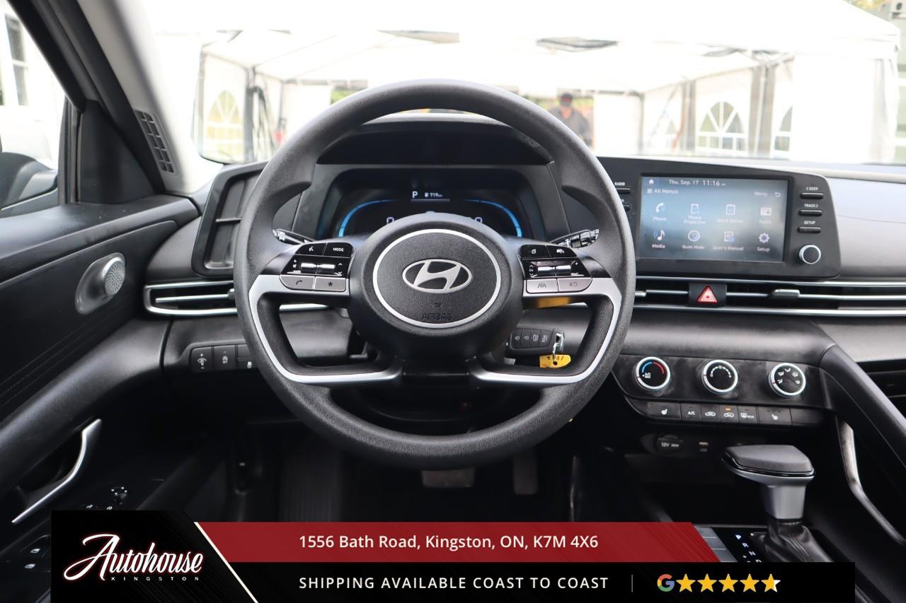 2025 Hyundai Elantra ESSENTIAL HYUNDAI WARRANTY - CLEAN CARFAX Photo