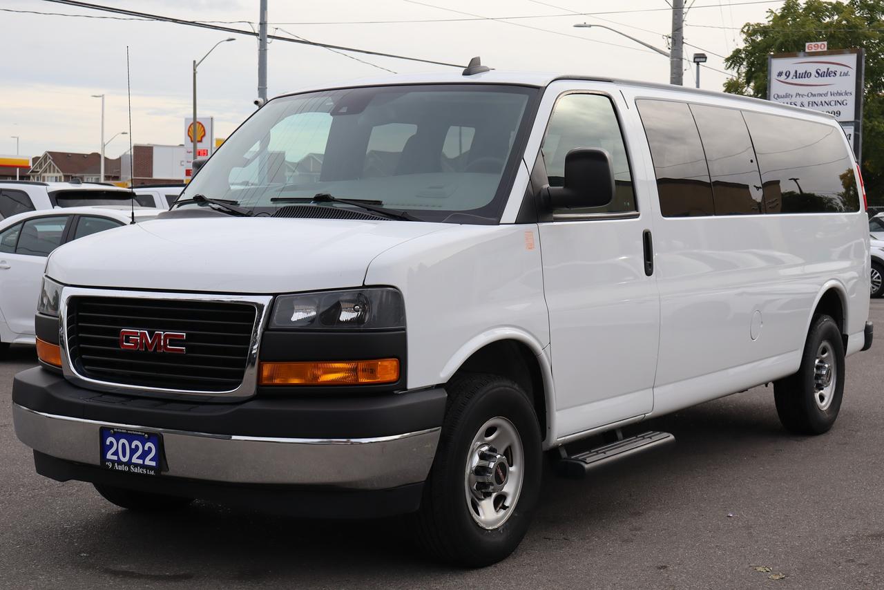 2022 GMC Savana RWD 3500 155" LT Photo
