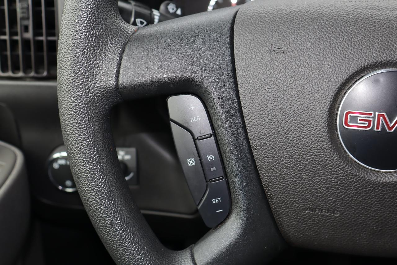 2022 GMC Savana RWD 3500 155" LT Photo