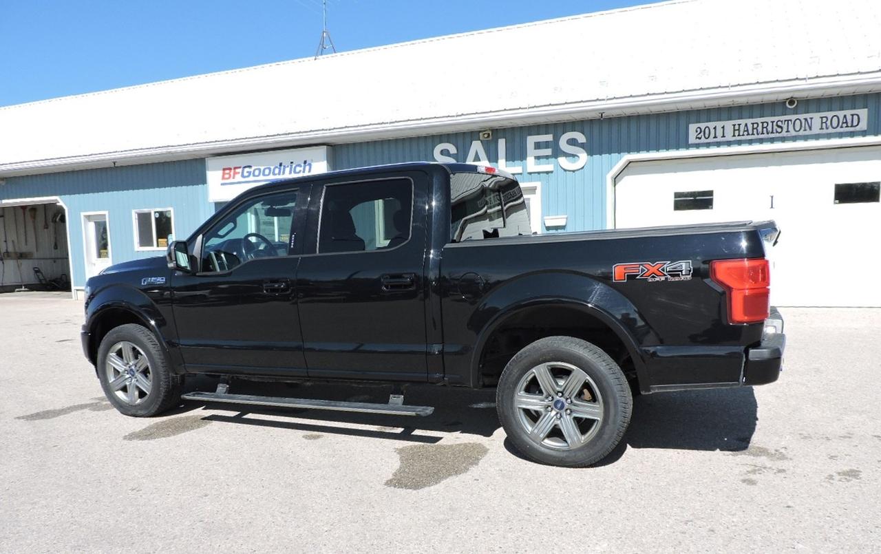 2018 Ford F-150 LARIAT/FX4 3.5L 4X4 Loaded New Brakes 220000KM Photo