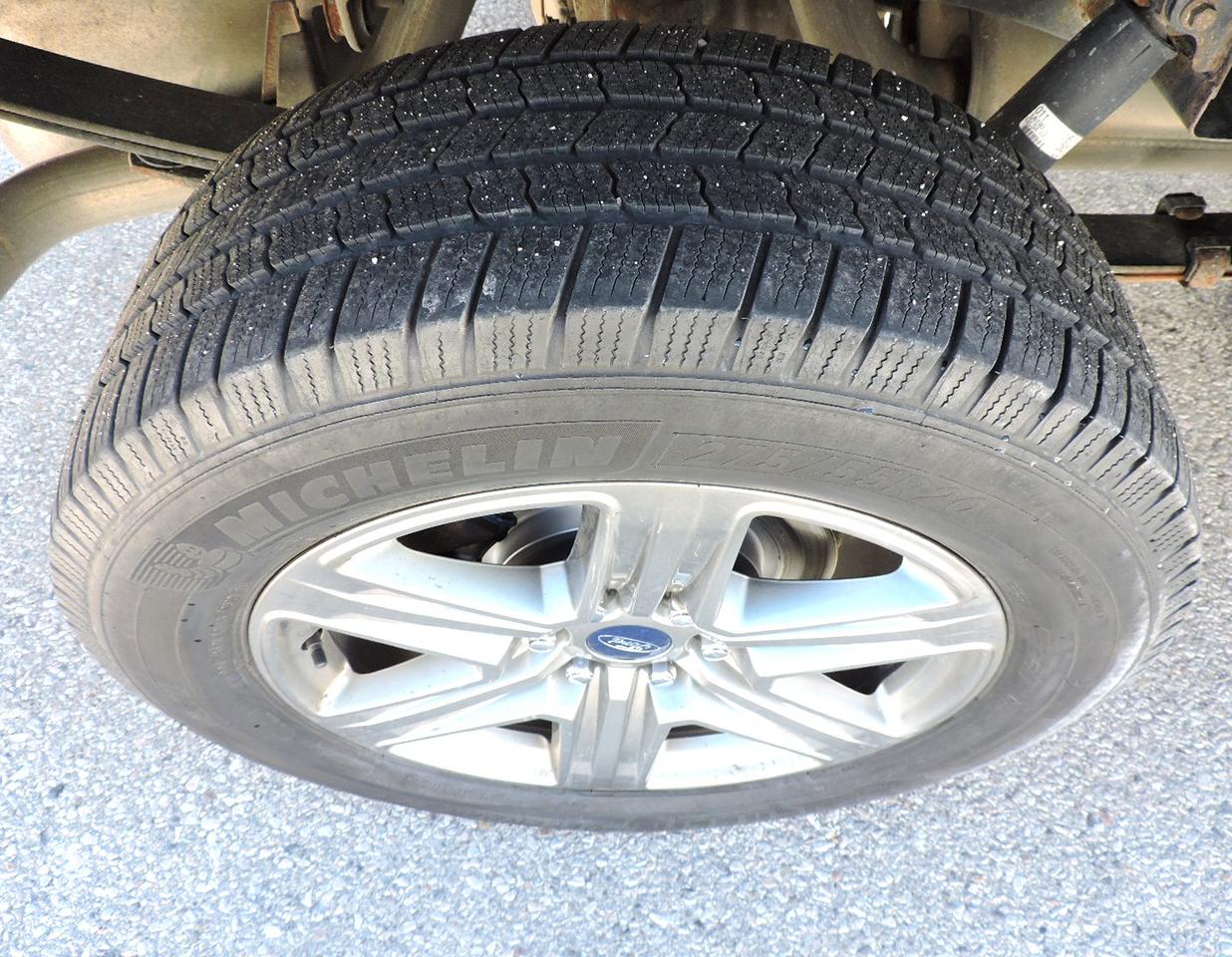 2018 Ford F-150 LARIAT/FX4 3.5L 4X4 Loaded New Brakes 220000KM Photo