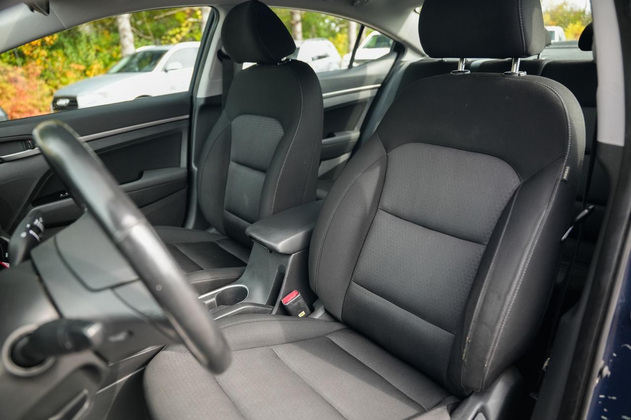 2017 Hyundai Elantra Limited Photo