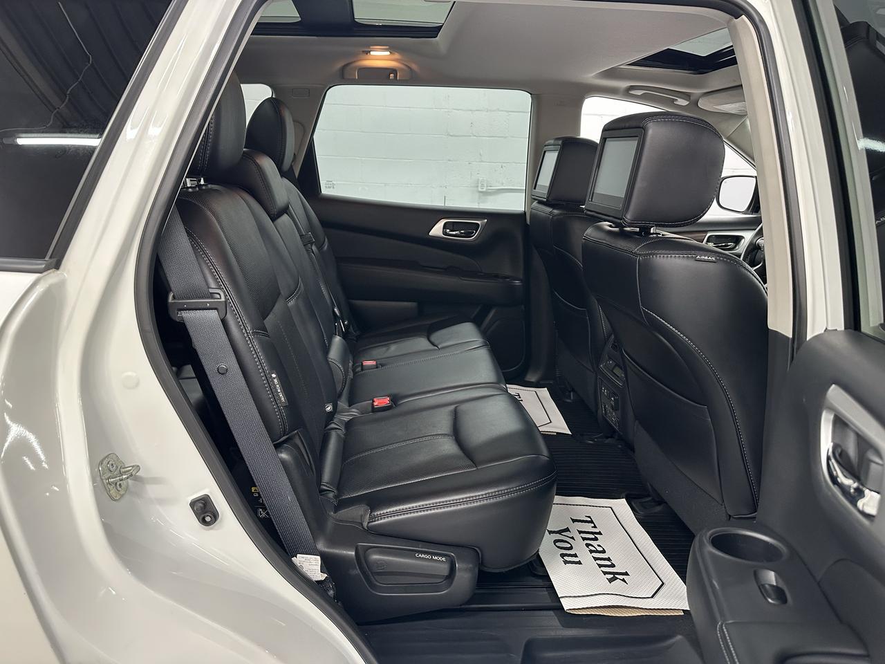 2019 Nissan Pathfinder Platinum Photo5