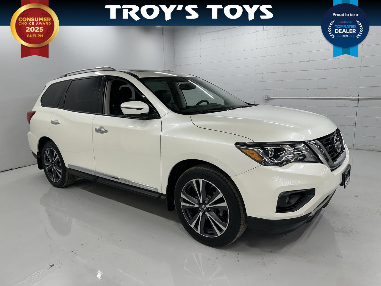 White 2019 Nissan Pathfinder SUV / Crossover Four-Wheel Drive Continuously Variable Transmission