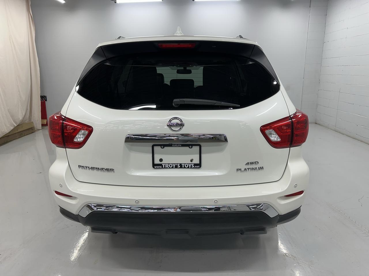 2019 Nissan Pathfinder Platinum Photo35