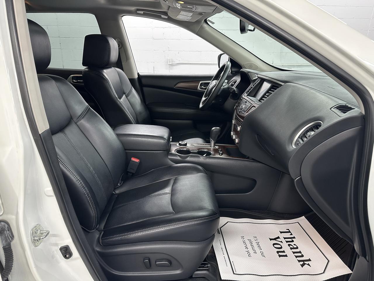2019 Nissan Pathfinder Platinum Photo23