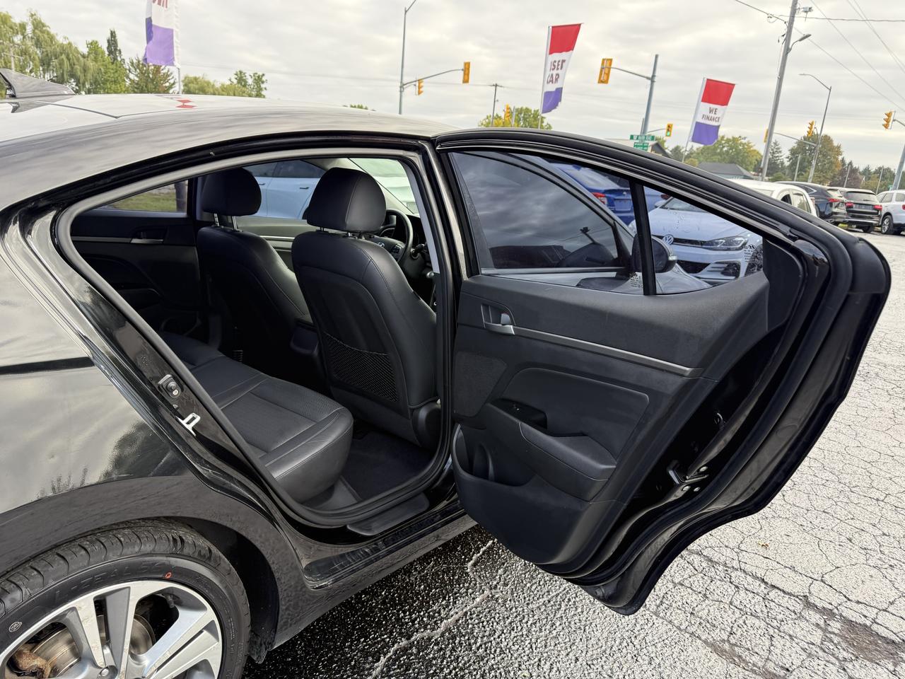2018 Hyundai Elantra GLS Leather Loaded Photo