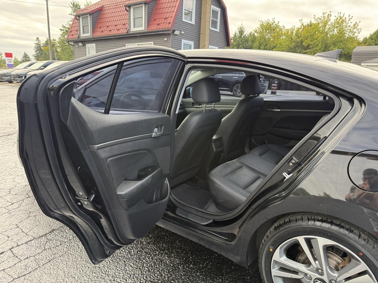2018 Hyundai Elantra GLS Leather Loaded Photo