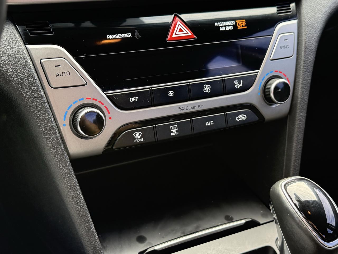 2018 Hyundai Elantra GLS Leather Loaded Photo