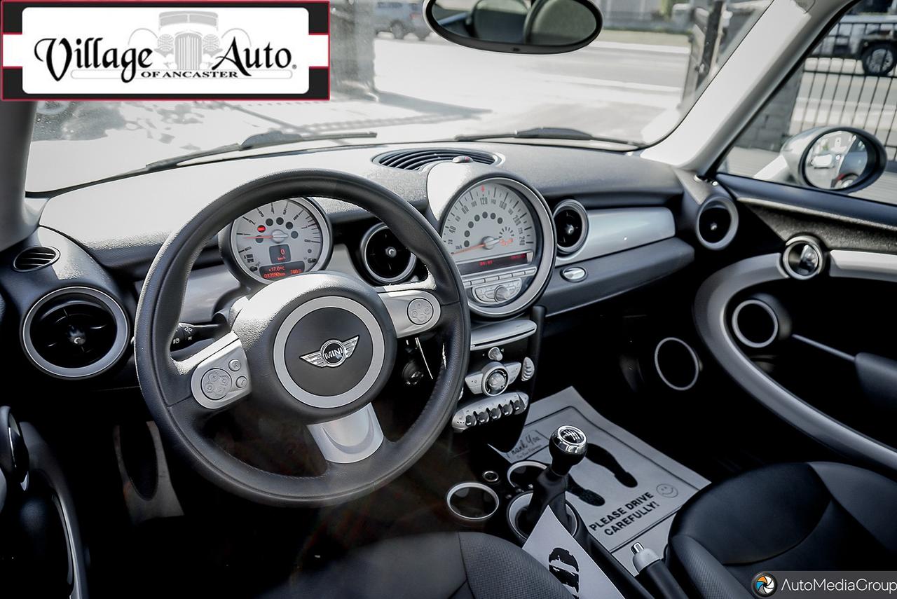 2008 MINI Cooper Classic Photo