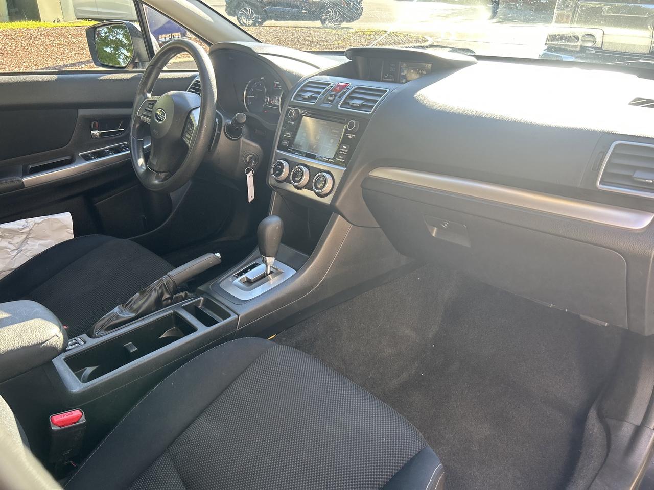 2015 Subaru XV Crosstrek AS-IS - AWD, HEATED SEATS, B/U CAMERA & MORE!! Photo