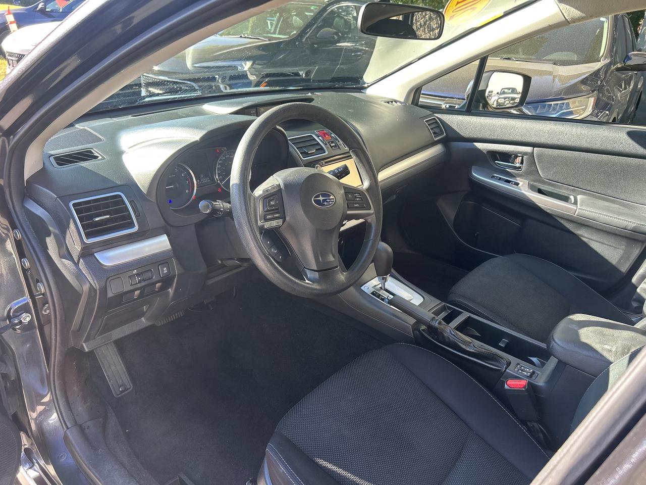 2015 Subaru XV Crosstrek AS-IS - AWD, HEATED SEATS, B/U CAMERA & MORE!! - Photo #11