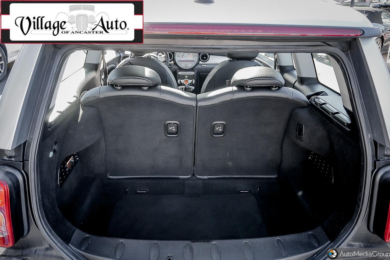 2010 MINI Cooper Clubman  Photo
