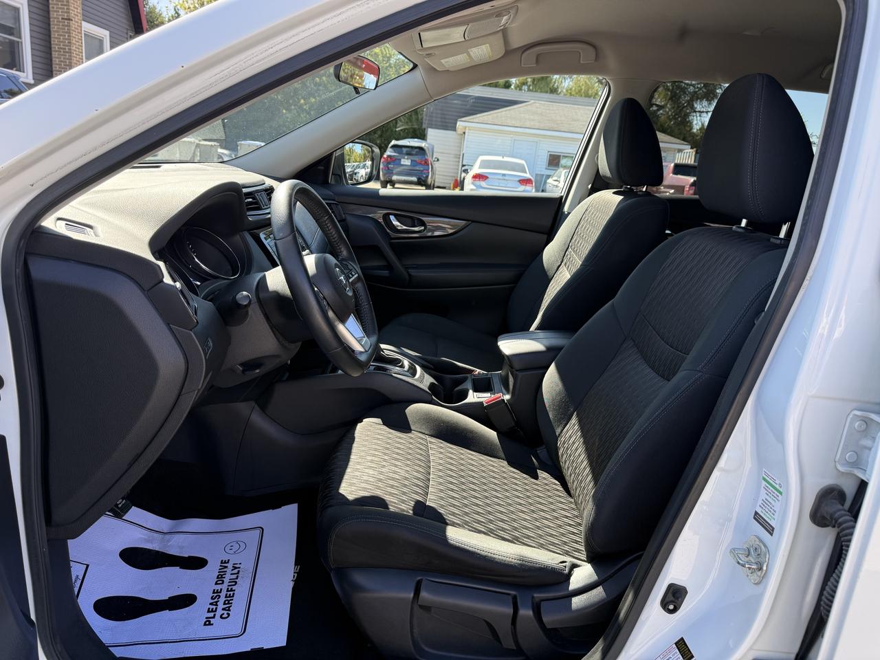2020 Nissan Rogue AWD S Photo