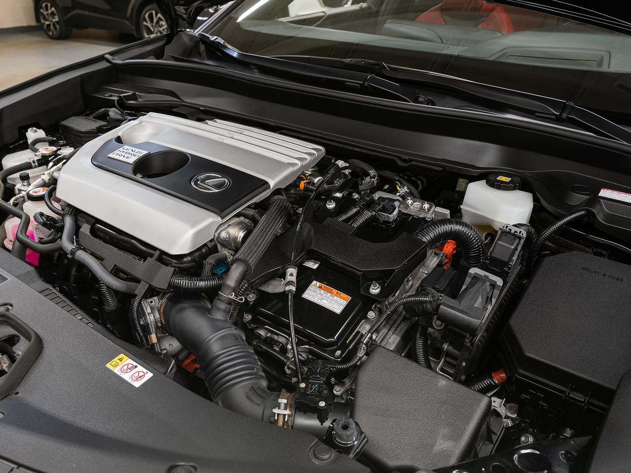 2020 Lexus UX 250 HYBRID  F-SPORT AWD | Sunroof | BSM | CarPlay Photo