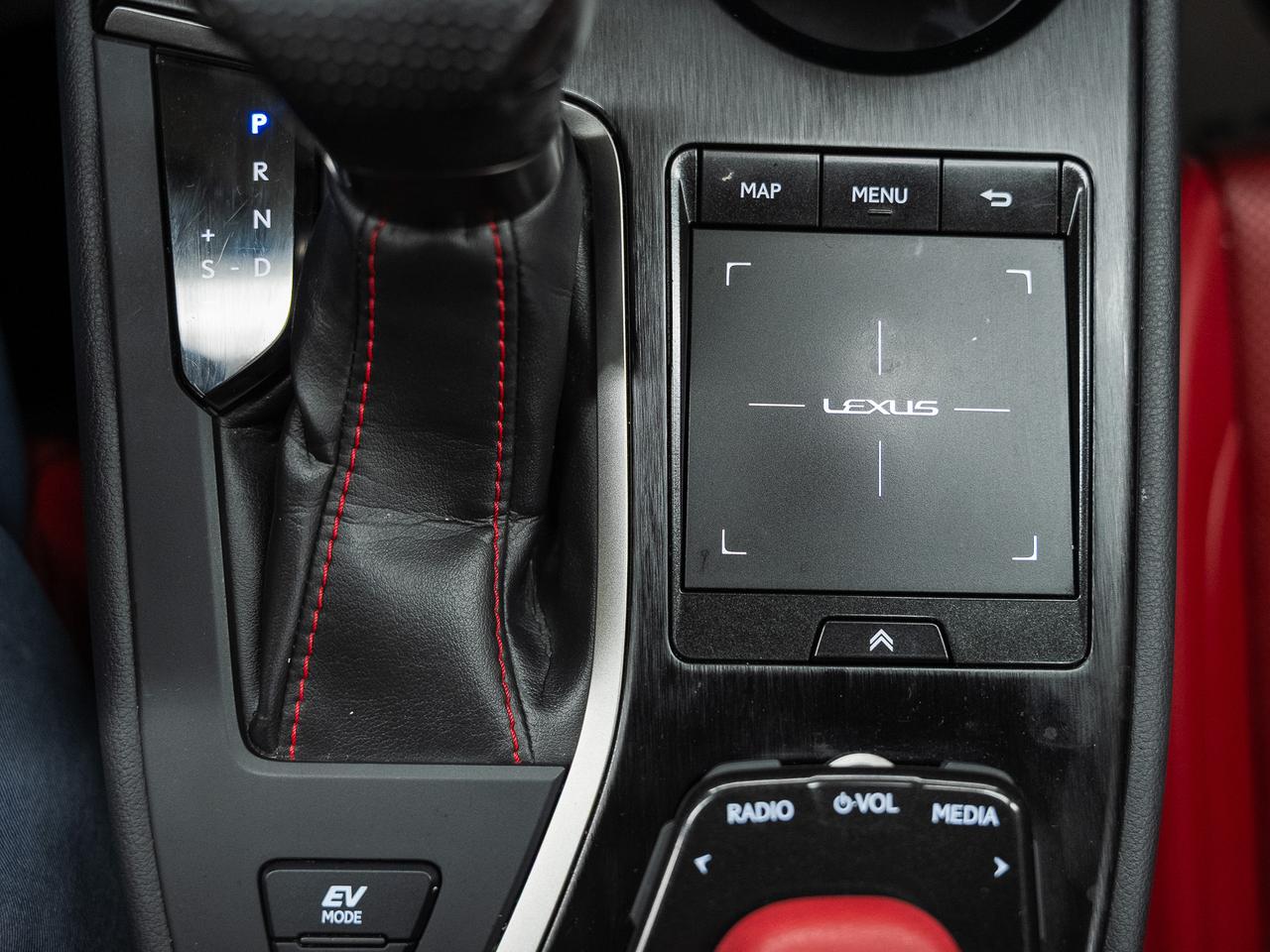 2020 Lexus UX 250 HYBRID  F-SPORT AWD | Sunroof | BSM | CarPlay Photo