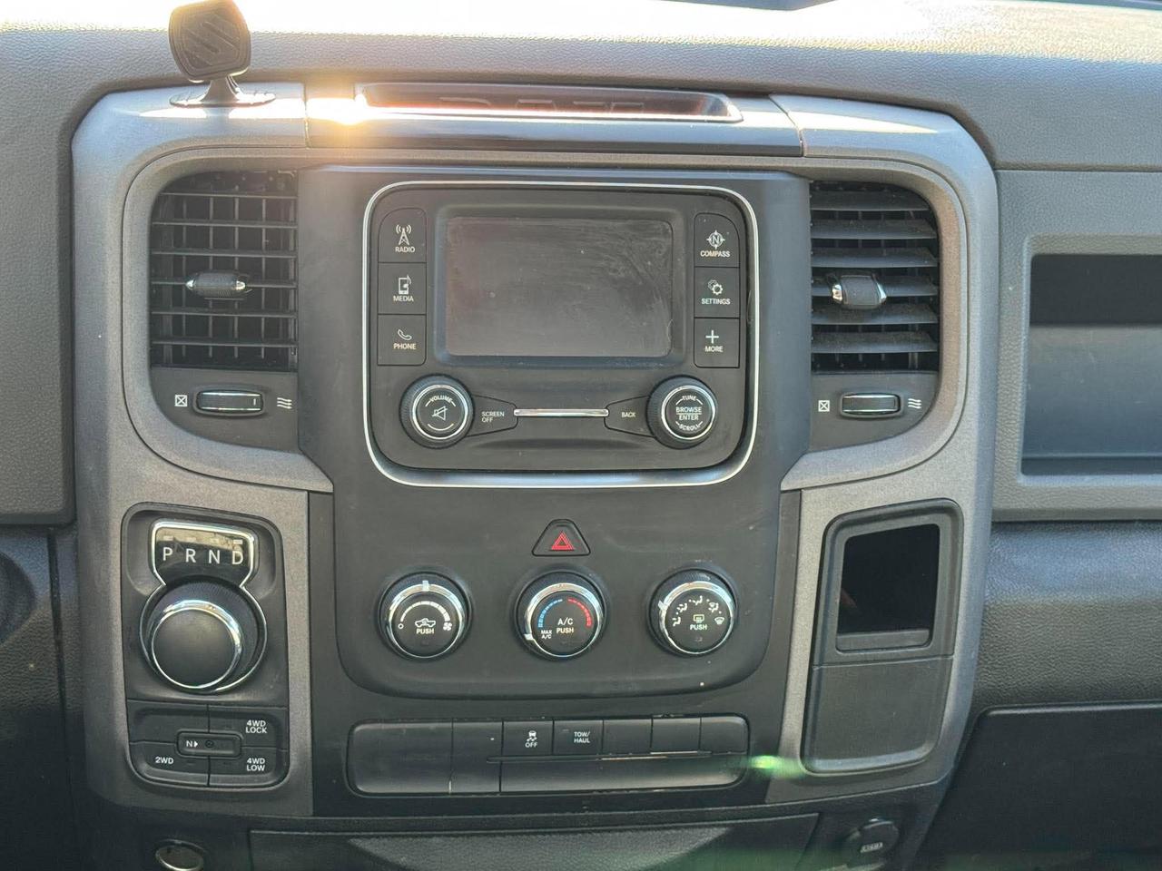 2019 RAM 1500 Classic ST 4x4 Quad Cab 6'4" Box - Photo #14