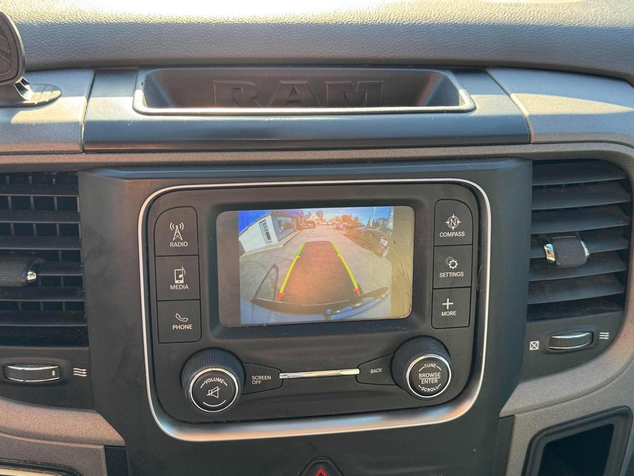 2019 RAM 1500 Classic ST 4x4 Quad Cab 6'4" Box - Photo #18